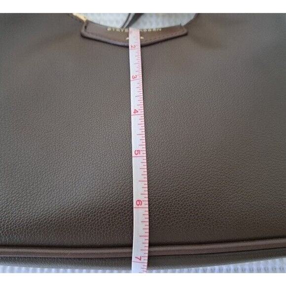 Women’s Steve Madden BGrove Brown Hobo Handbag Purse Gold Hardware Vegan Leather - Picture 3 of 5